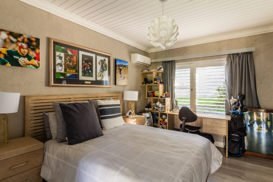 5 Bedroom Property for Sale in Num Num Cape Estate Western Cape